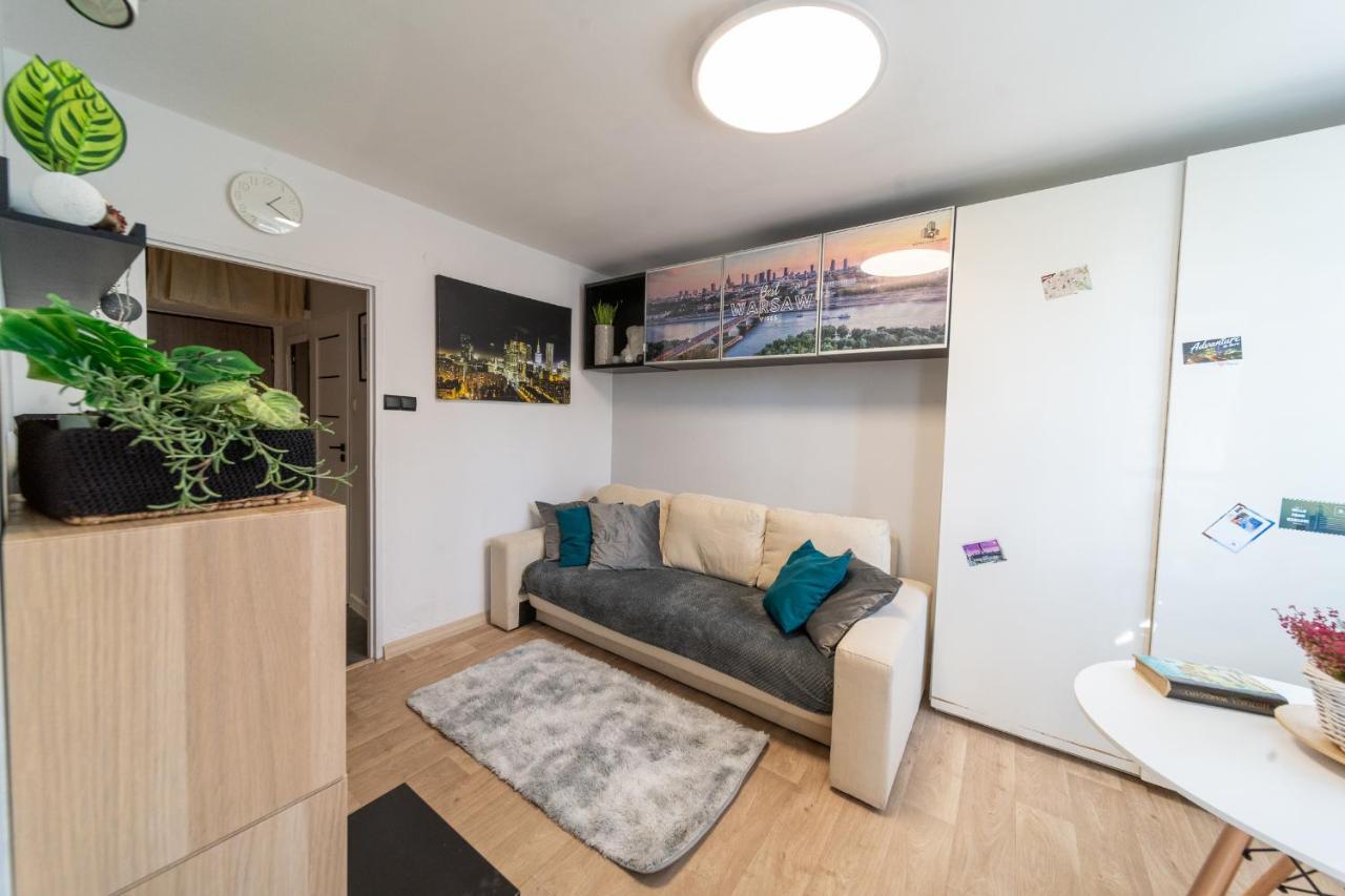 Metro Lux Home Apartment Варшава Экстерьер фото